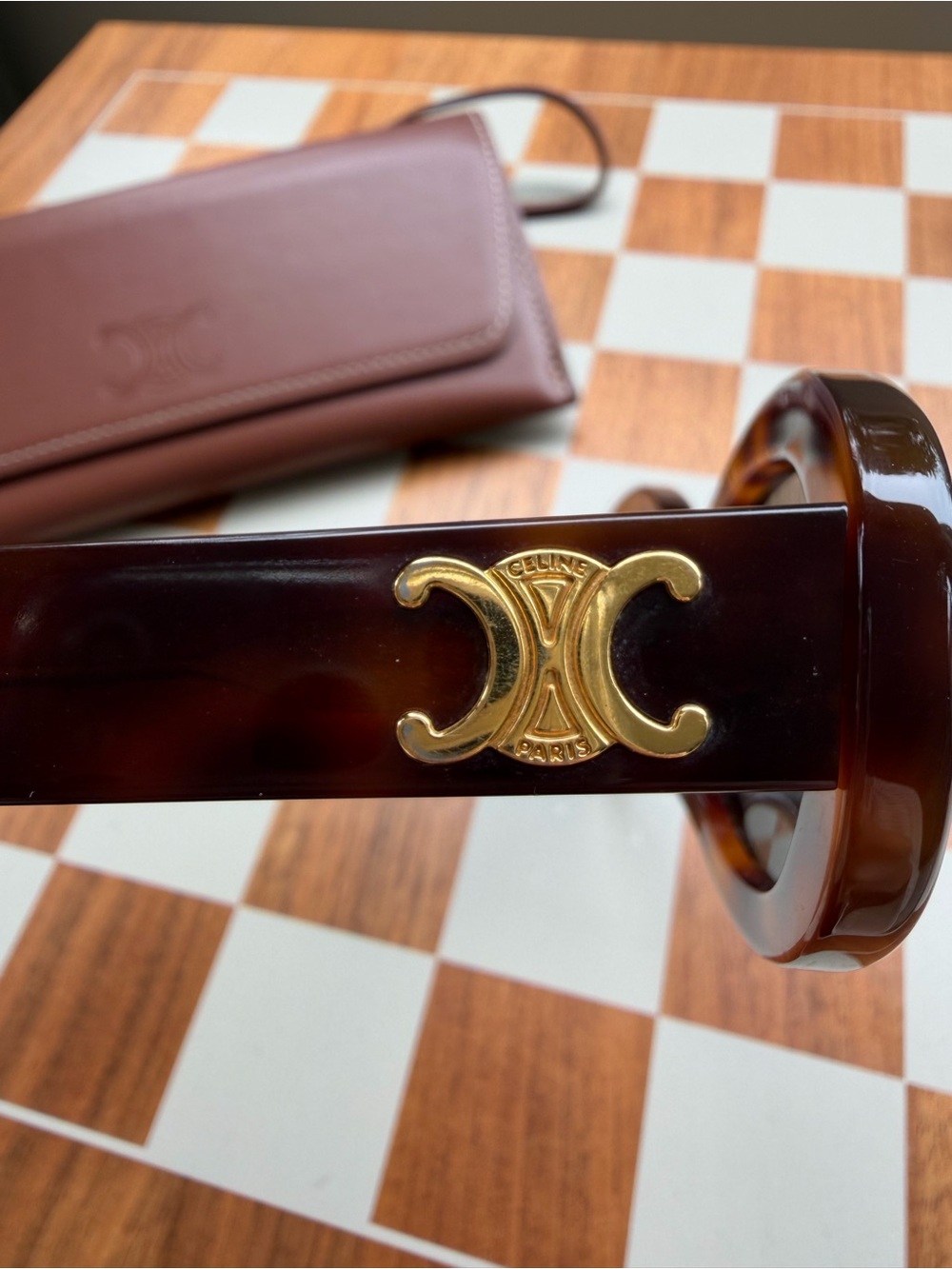 Authentic CELINE Triomphe Tortoiseshell Sunglasses – Brown Lens - Picture 4 of 9